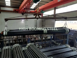 API 5L GR.B Carbon Seamless Pipes with beveled ends and black painting