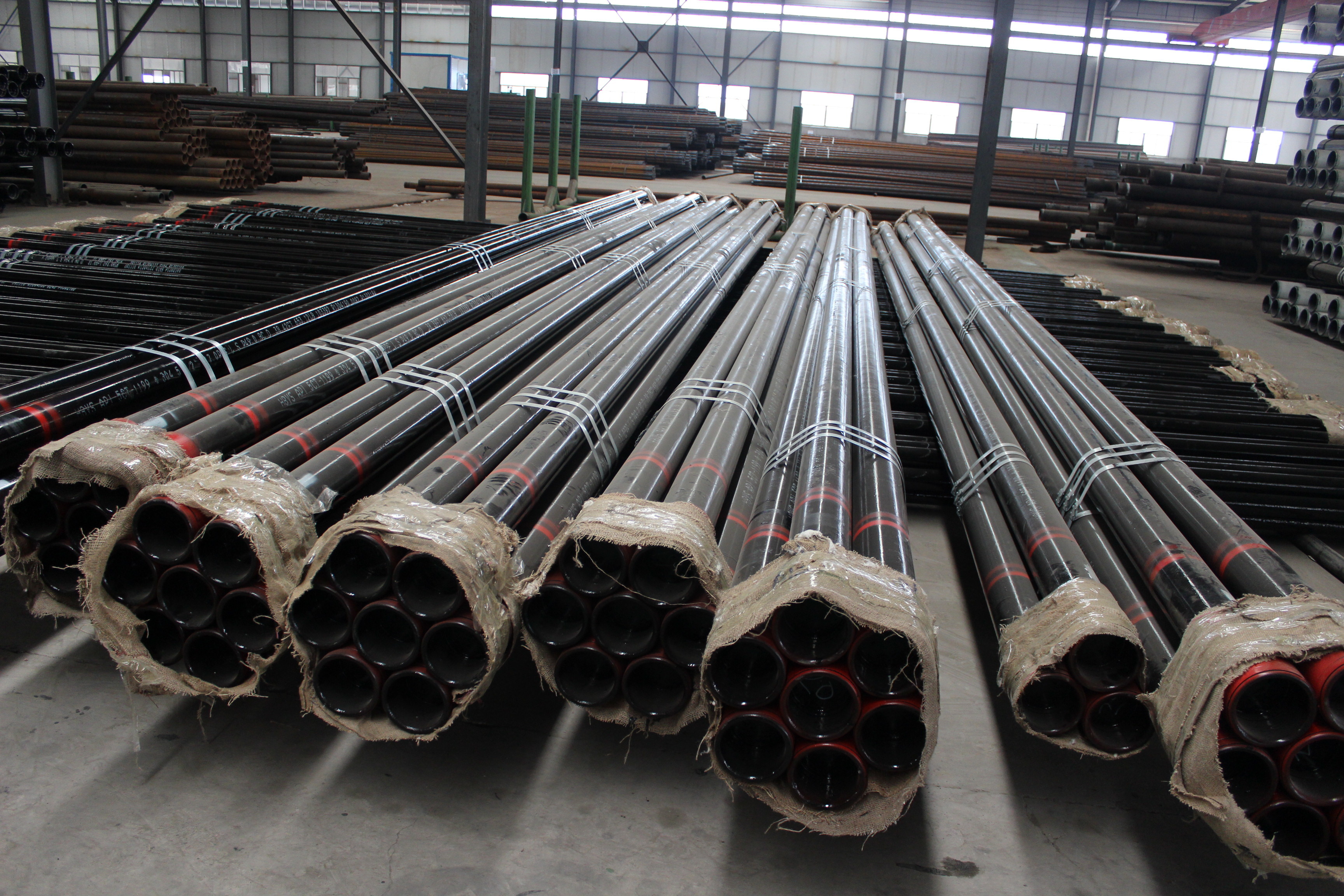 Oil Rig Threaded Pipe 13-3/8 L80 68ppf Seamless Casing Pipes for Oil well drilling project